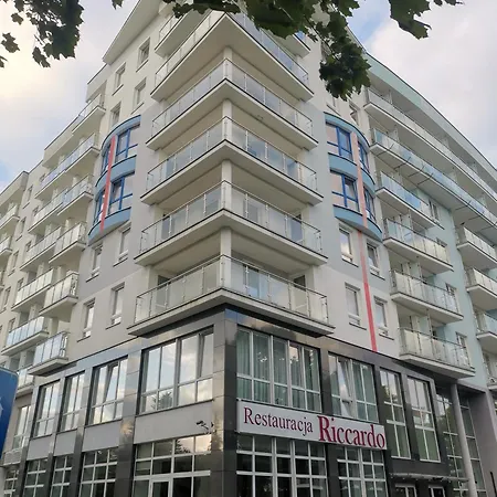 Diva 2-pokojowy Prywatny Z Aneksem Kuchennym * Kolobrzeg